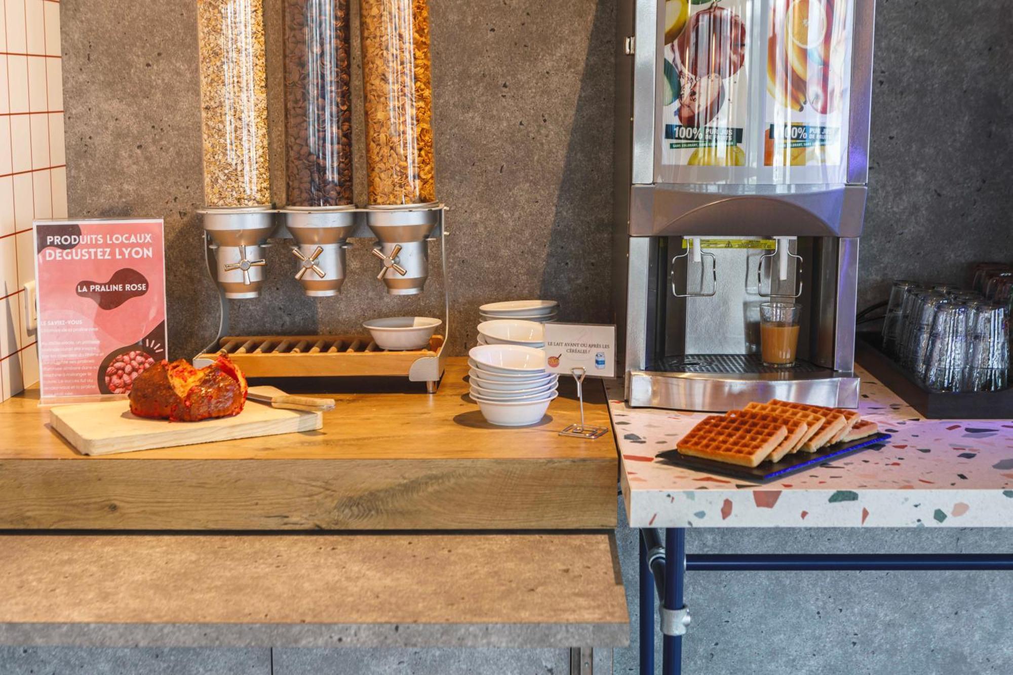 Ibis Budget Lyon Villeurbanne Ngoại thất bức ảnh