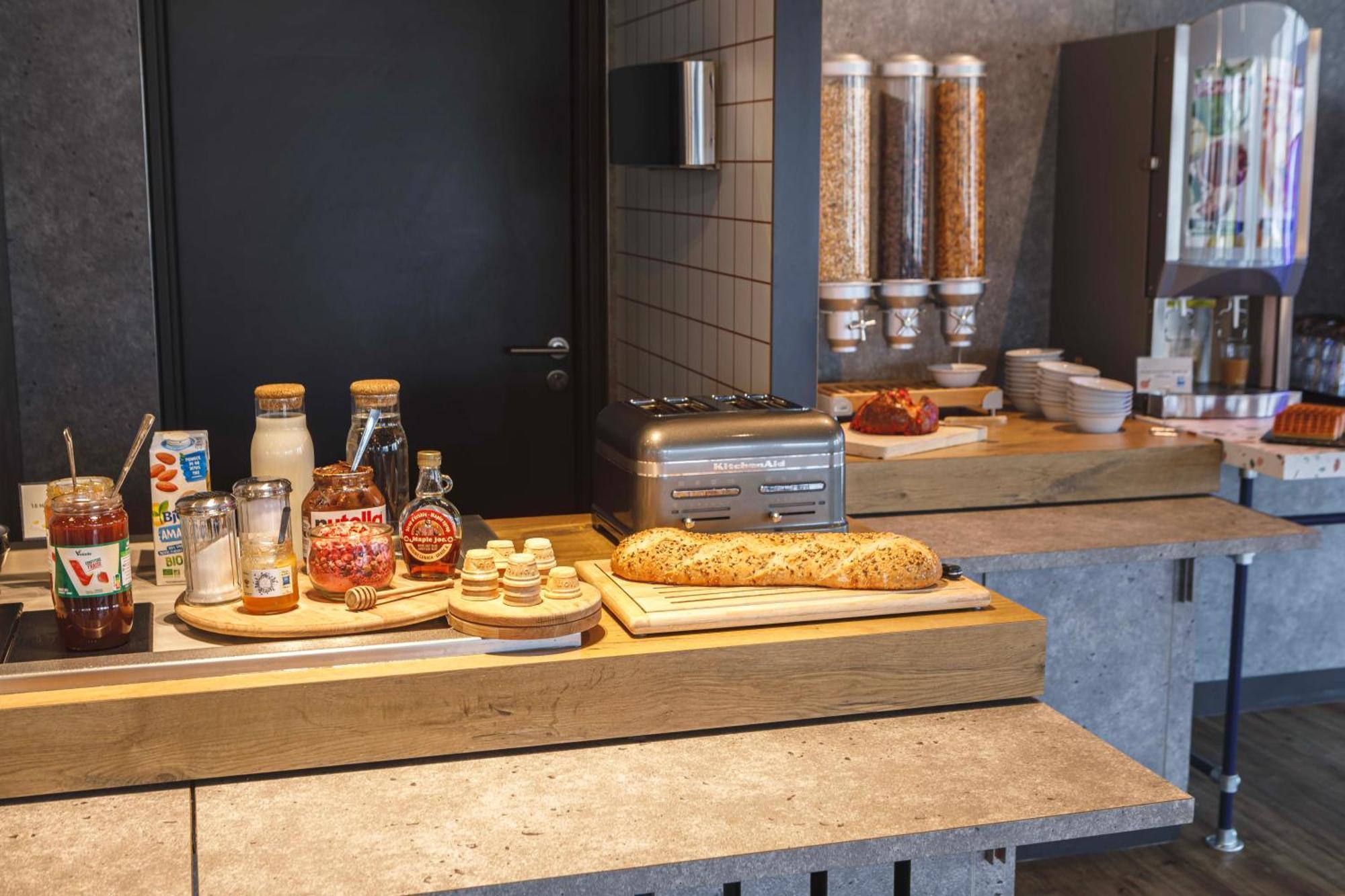 Ibis Budget Lyon Villeurbanne Ngoại thất bức ảnh